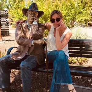 Meet your Posher, Julie